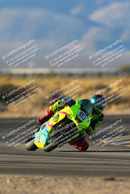 media/Dec-07-2024-CVMA (Sat) [[21c5f1ef85]]/Race 12-Supersport Middleweight/